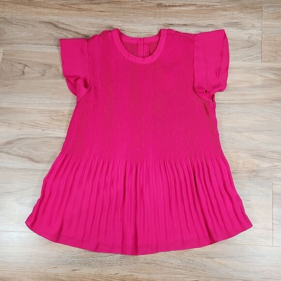 🔹️Anthropologie Adrianna Papell Fuchsia Pleated Short Flutter Sleeve Top Medium - Picture 2 of 12